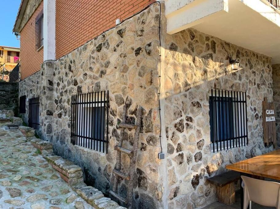 Casa Balta Villa อาบีลา ภายนอก รูปภาพ